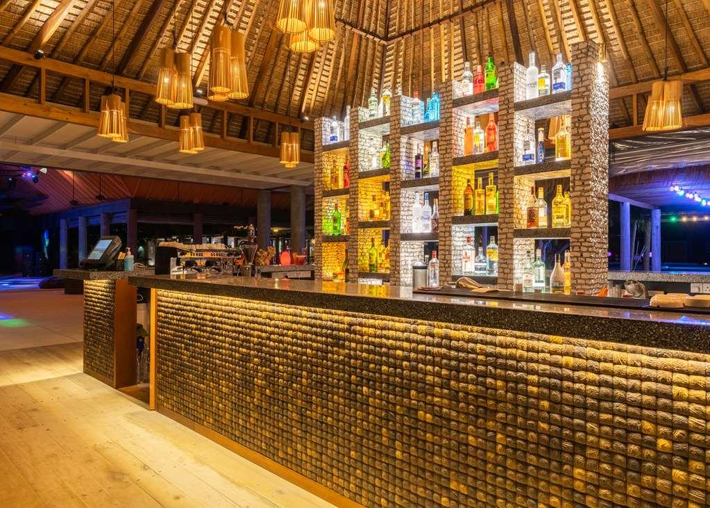 Furaveri Island Resort And Spa Muravandhoo Restaurant foto