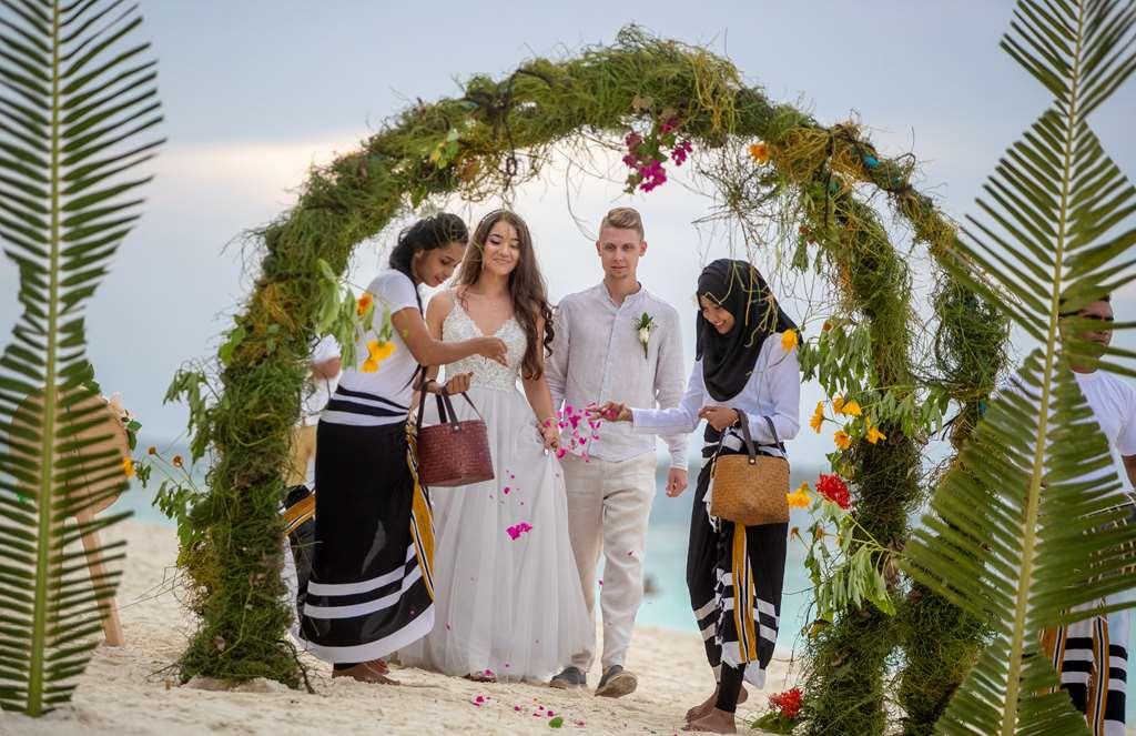 Furaveri Island Resort And Spa Muravandhoo Facilități foto